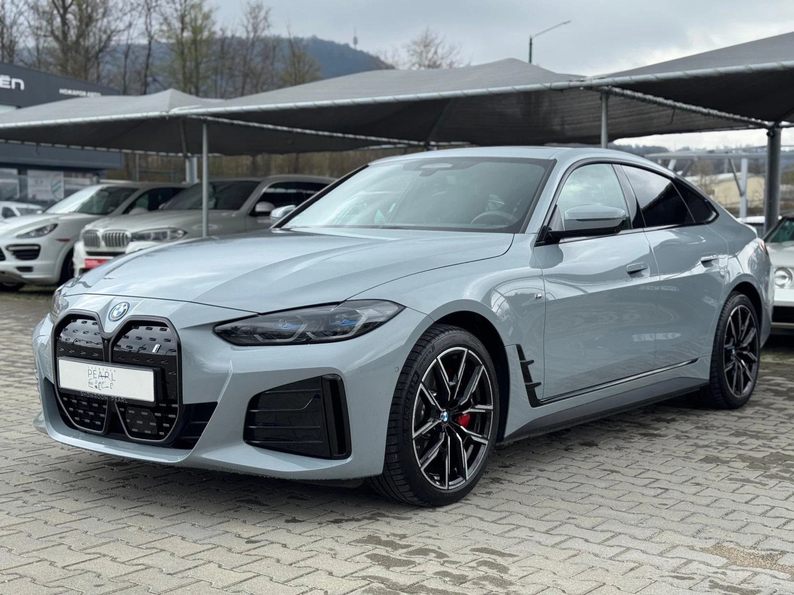 BMW i4 40 eDrive M Sport Laser ACC HUD H/K Гаранция | Auto.bg — изображение 1