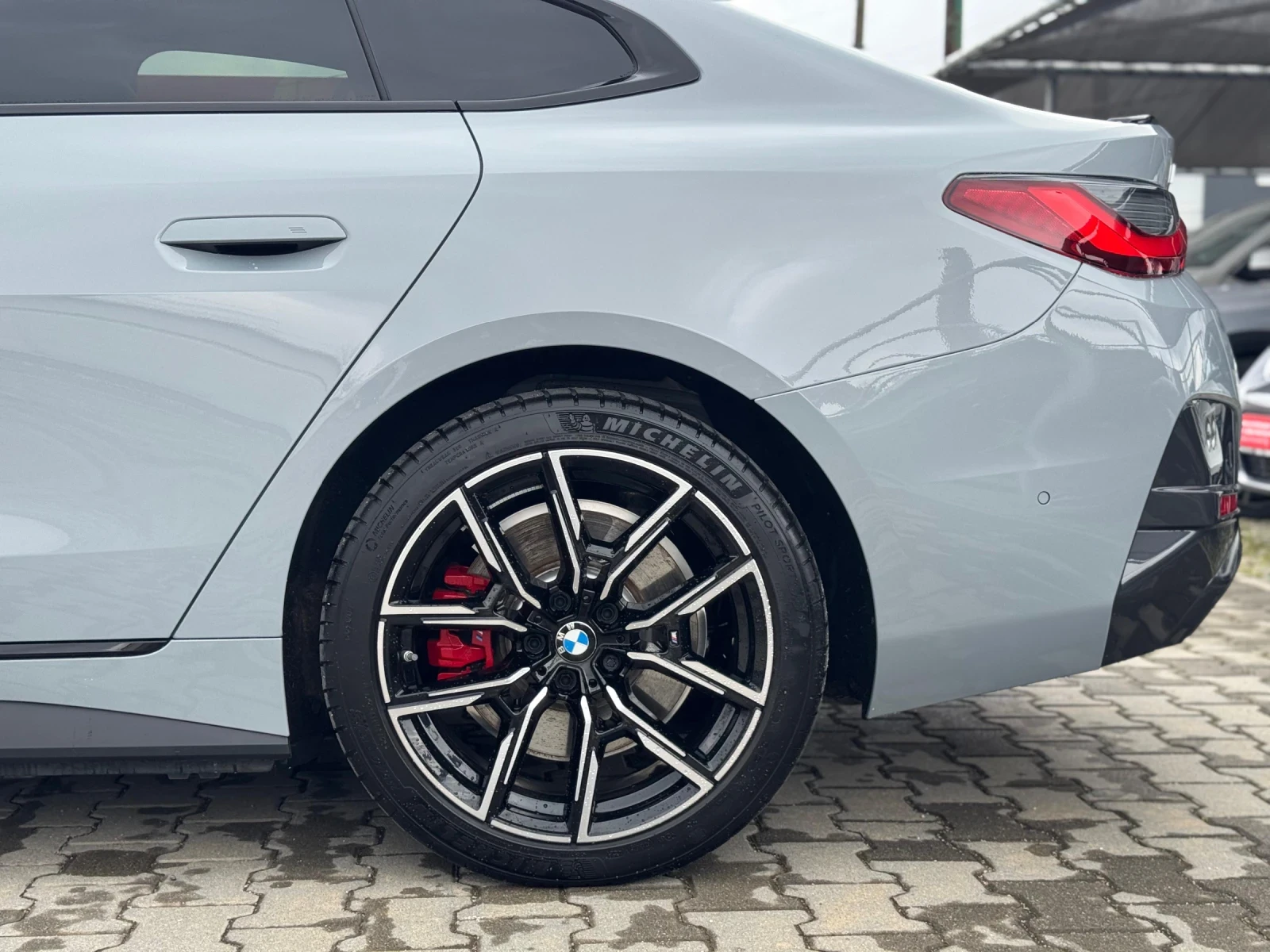 BMW i4 40 eDrive M Sport Laser ACC HUD H/K Гаранция, снимка 10 - Автомобили и джипове - 54158471