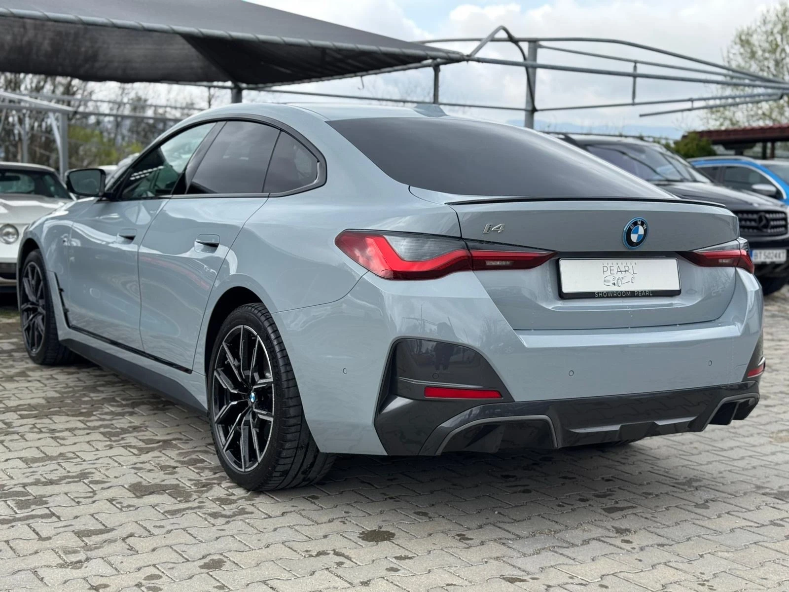 BMW i4 40 eDrive M Sport Laser ACC HUD H/K Гаранция, снимка 6 - Автомобили и джипове - 54158471