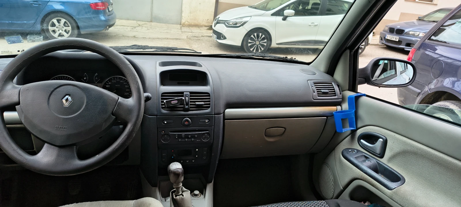 Renault Clio, снимка 4 - Автомобили и джипове - 54181739