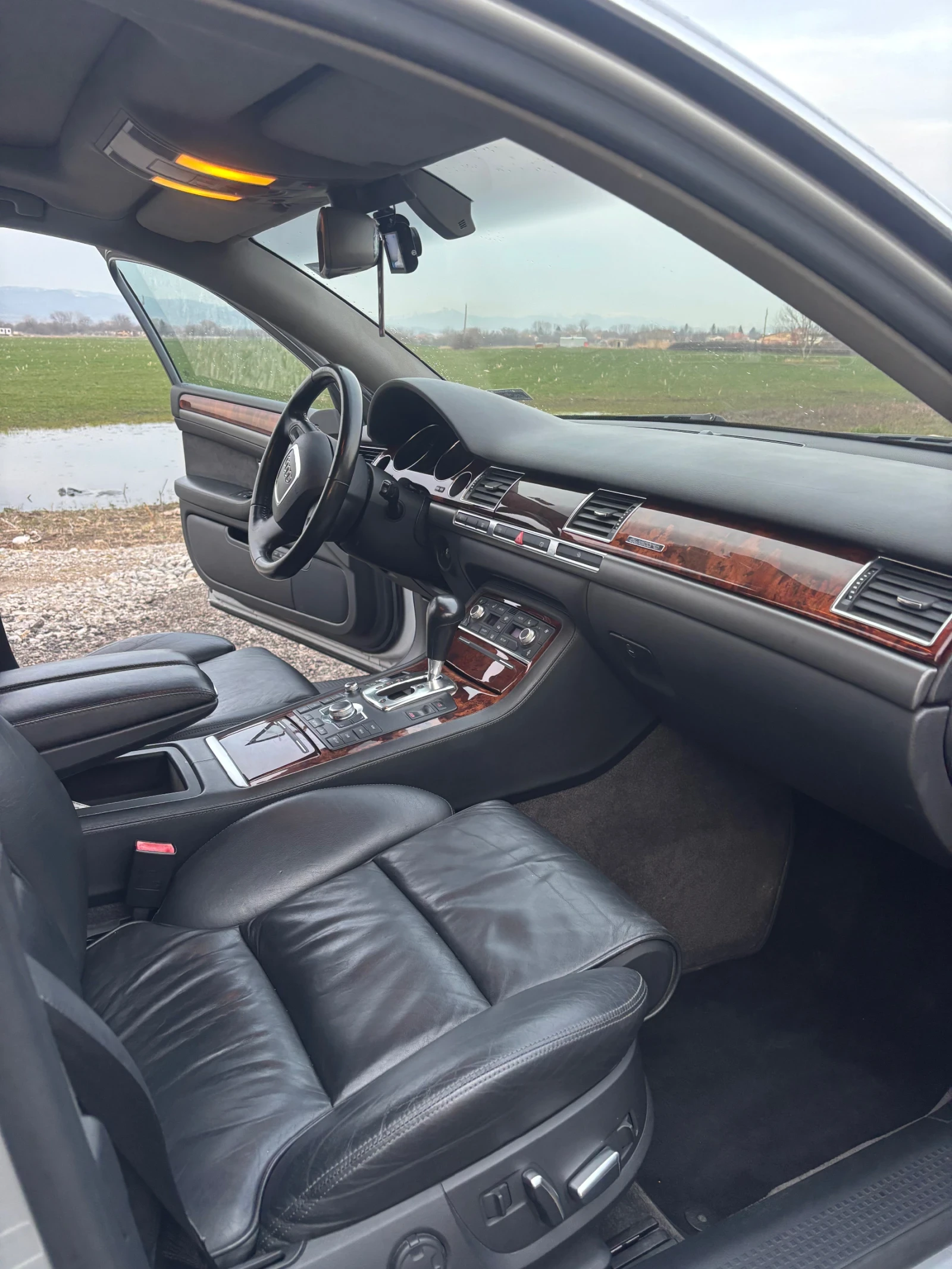 Audi A8, снимка 13 - Автомобили и джипове - 54598494