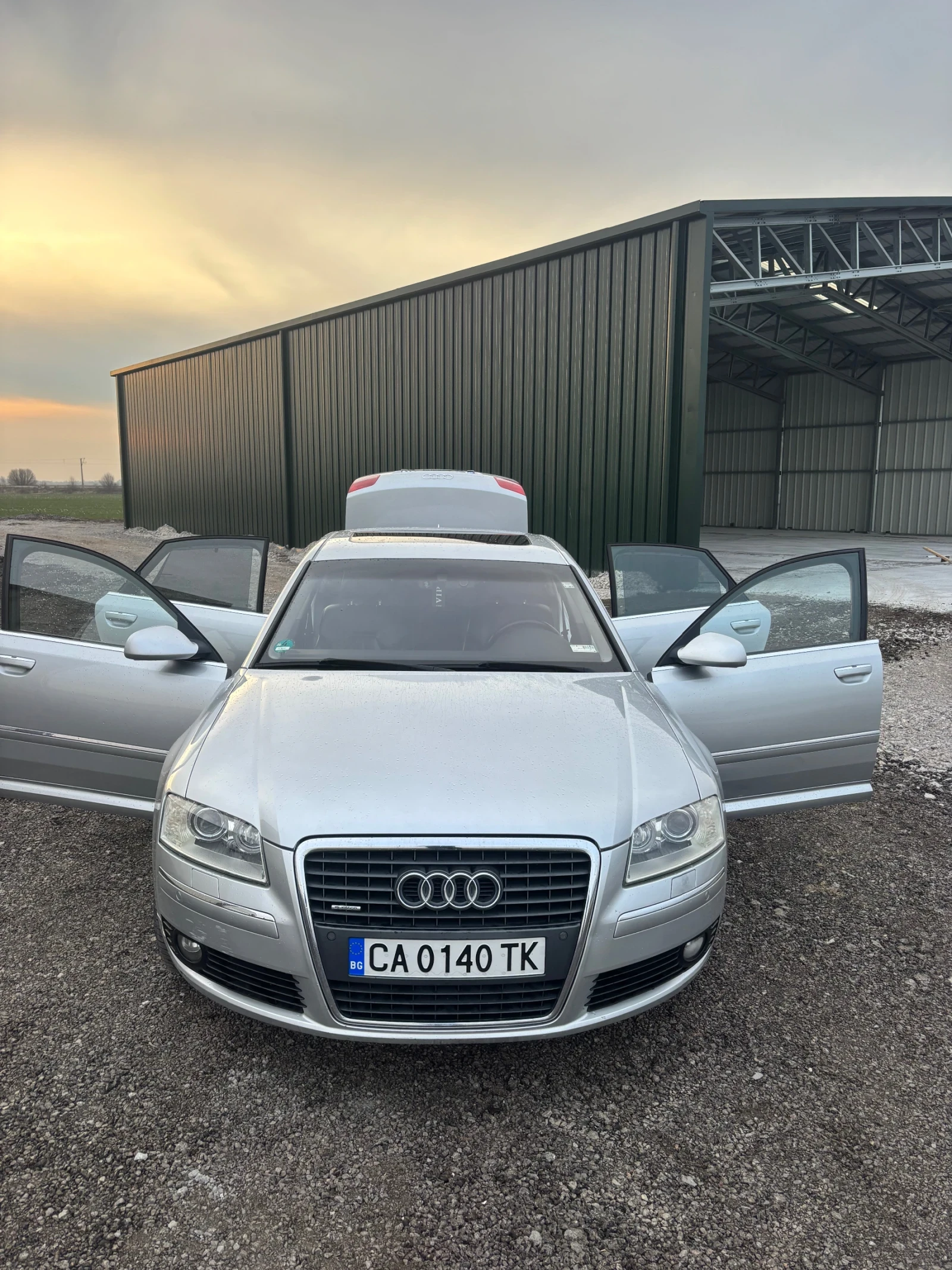 Audi A8, снимка 8 - Автомобили и джипове - 54598494