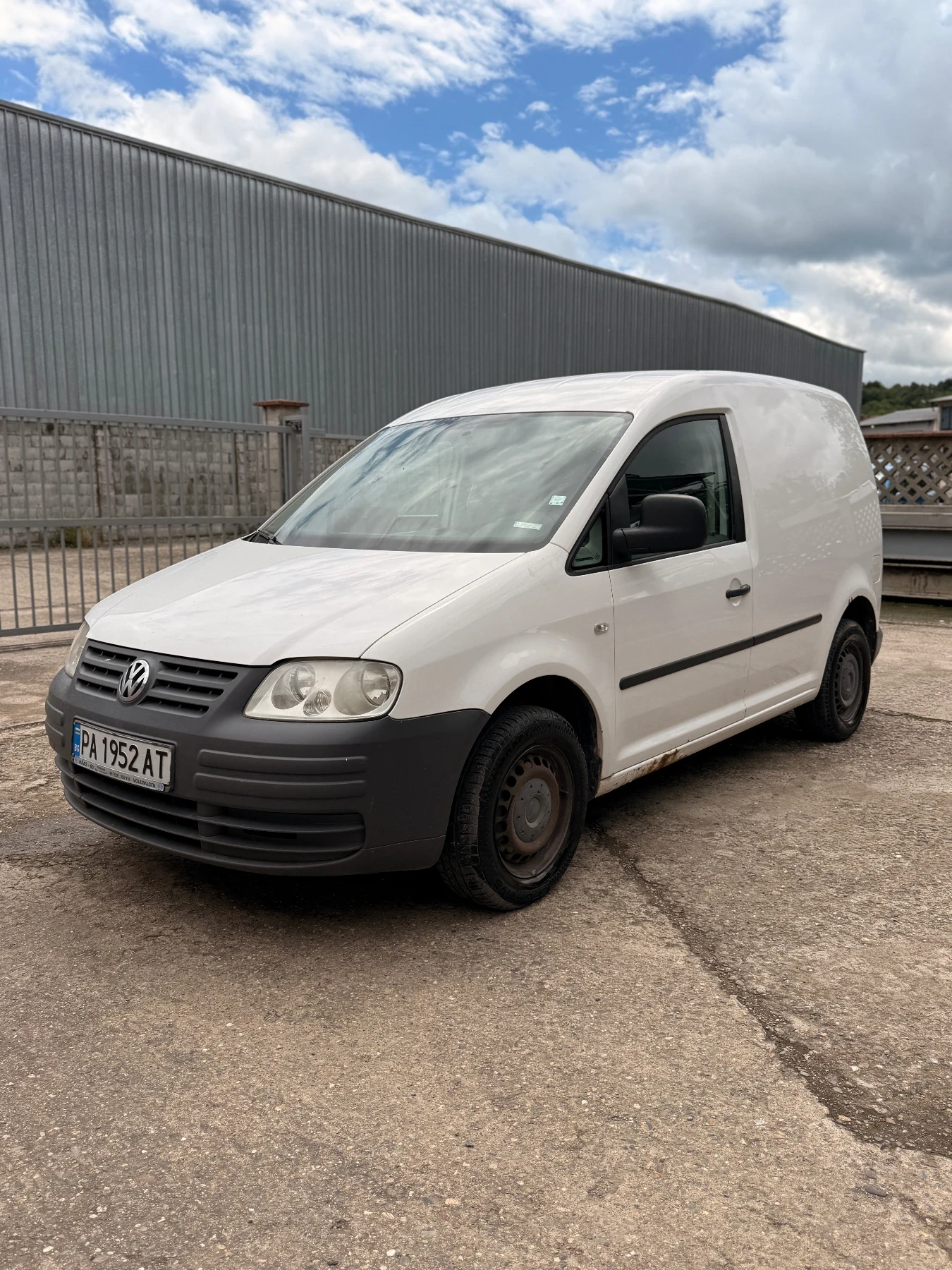 VW Caddy 2.0 SDI, снимка 3 - Автомобили и джипове - 54748989
