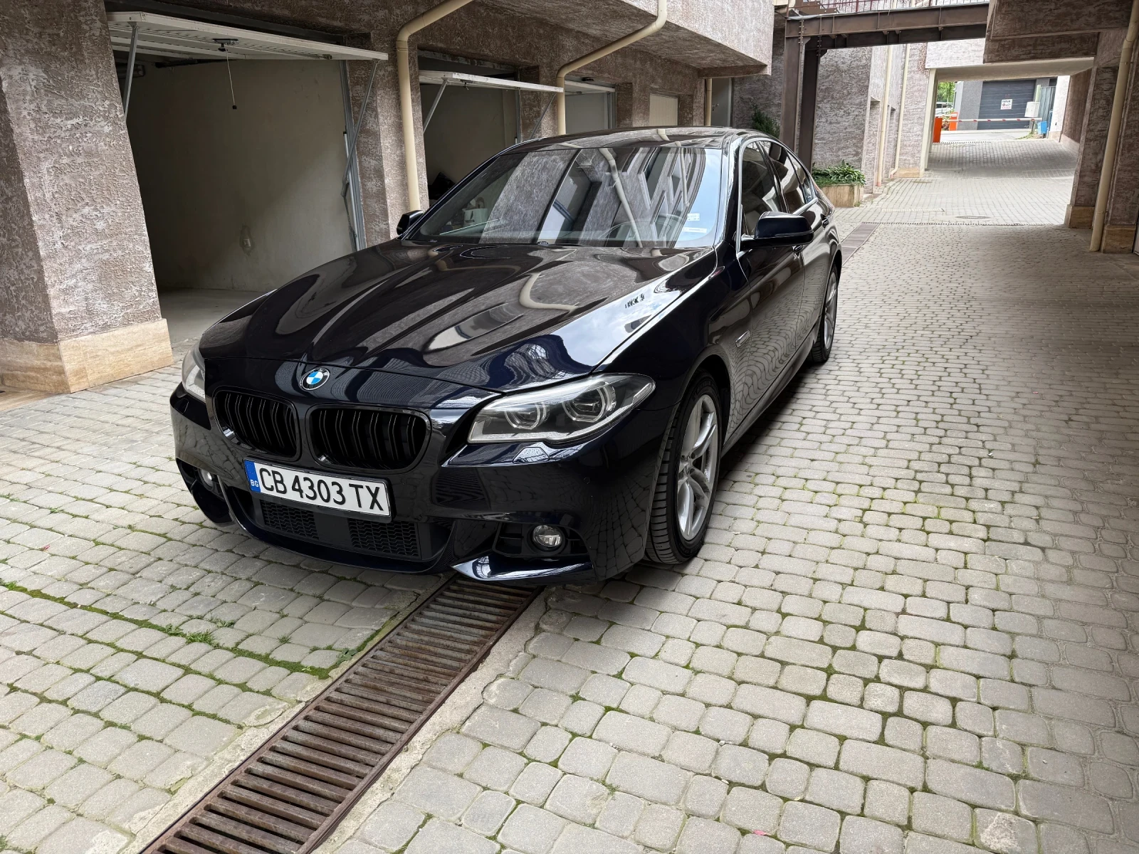 BMW 535 X-drive , снимка 14 - Автомобили и джипове - 54894558
