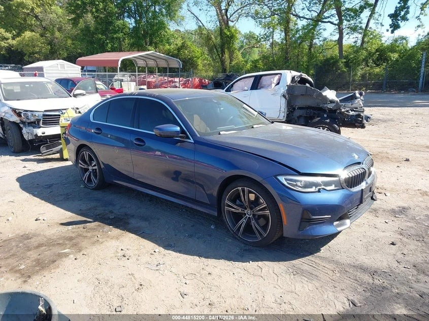 BMW 330 * 360* Ambient Light* Head-up* ПОДГРЕВ* LASER* 