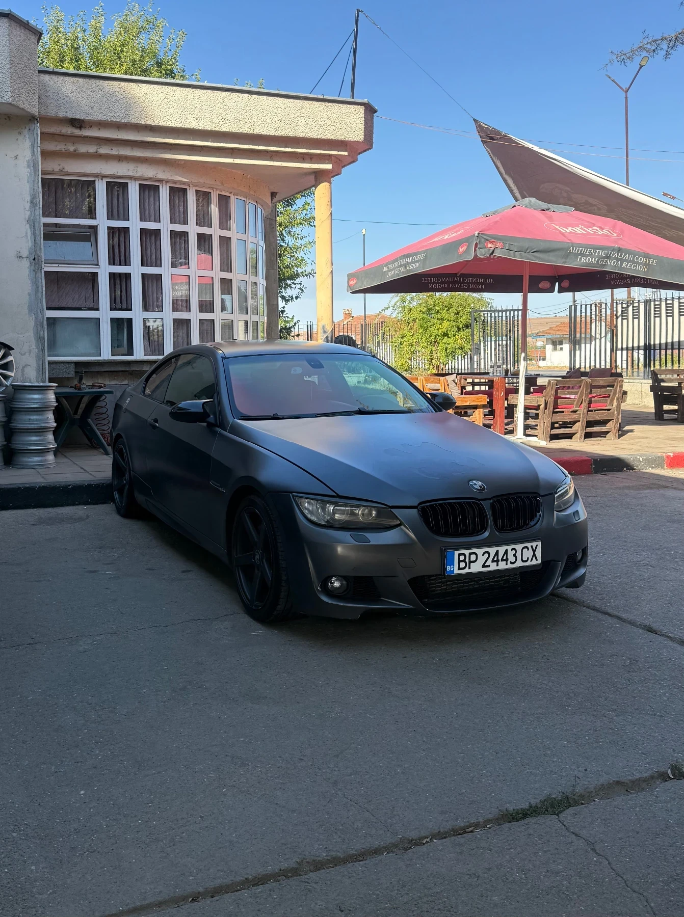 BMW 335 335i