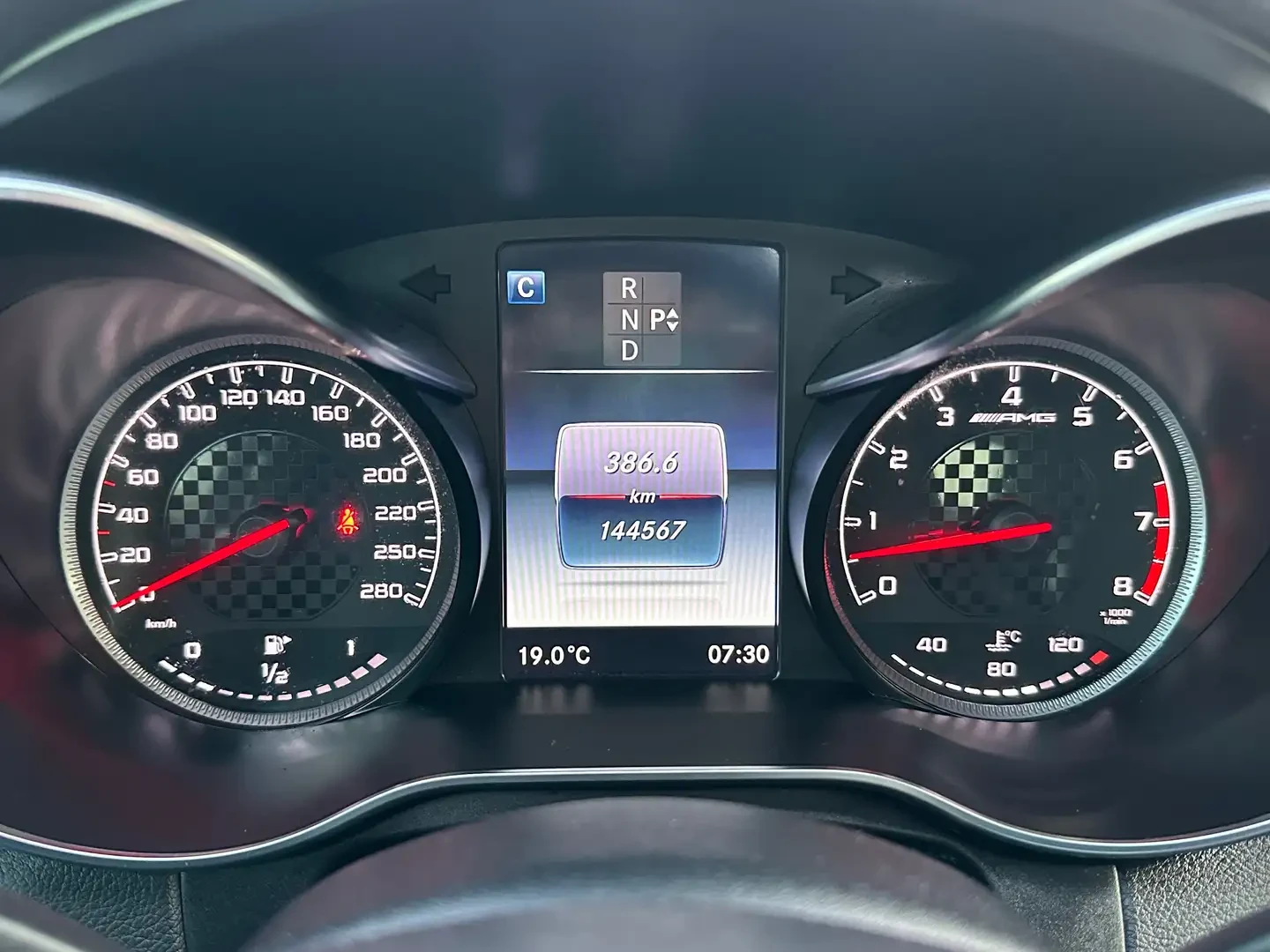 Mercedes-Benz C 43 AMG PANORAMA* 360* СЛЕДЕНЕ НА ЛЕНТИ, снимка 11 - Автомобили и джипове - 55376951
