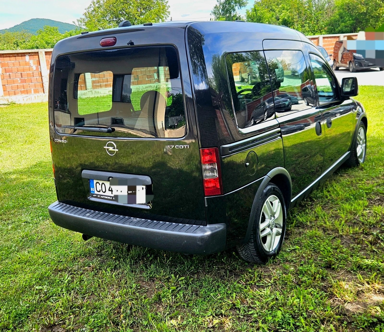 Opel Combo 1.7 CDTI NAVIGATION-, снимка 6 - Автомобили и джипове - 55693597