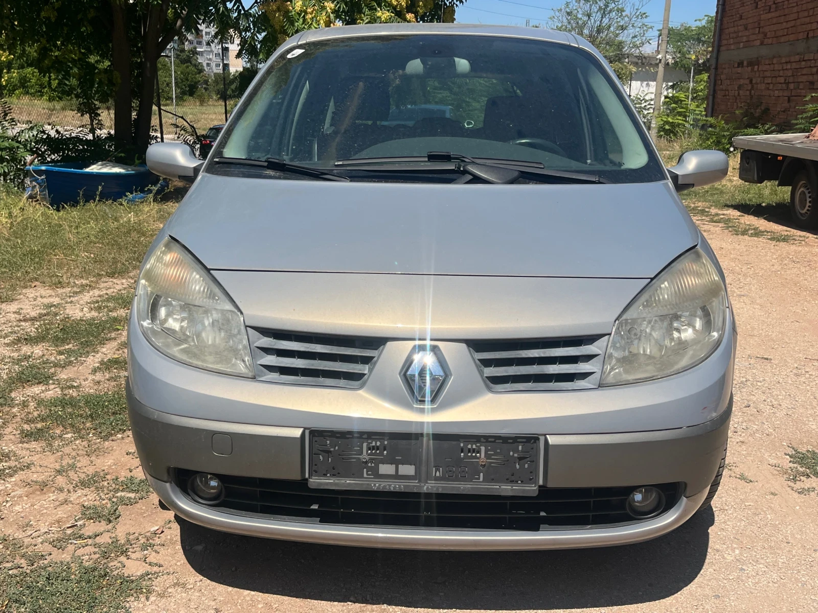 Renault Scenic 2.0i AVTOMAT KLIMATIK, снимка 2 - Автомобили и джипове - 55938135
