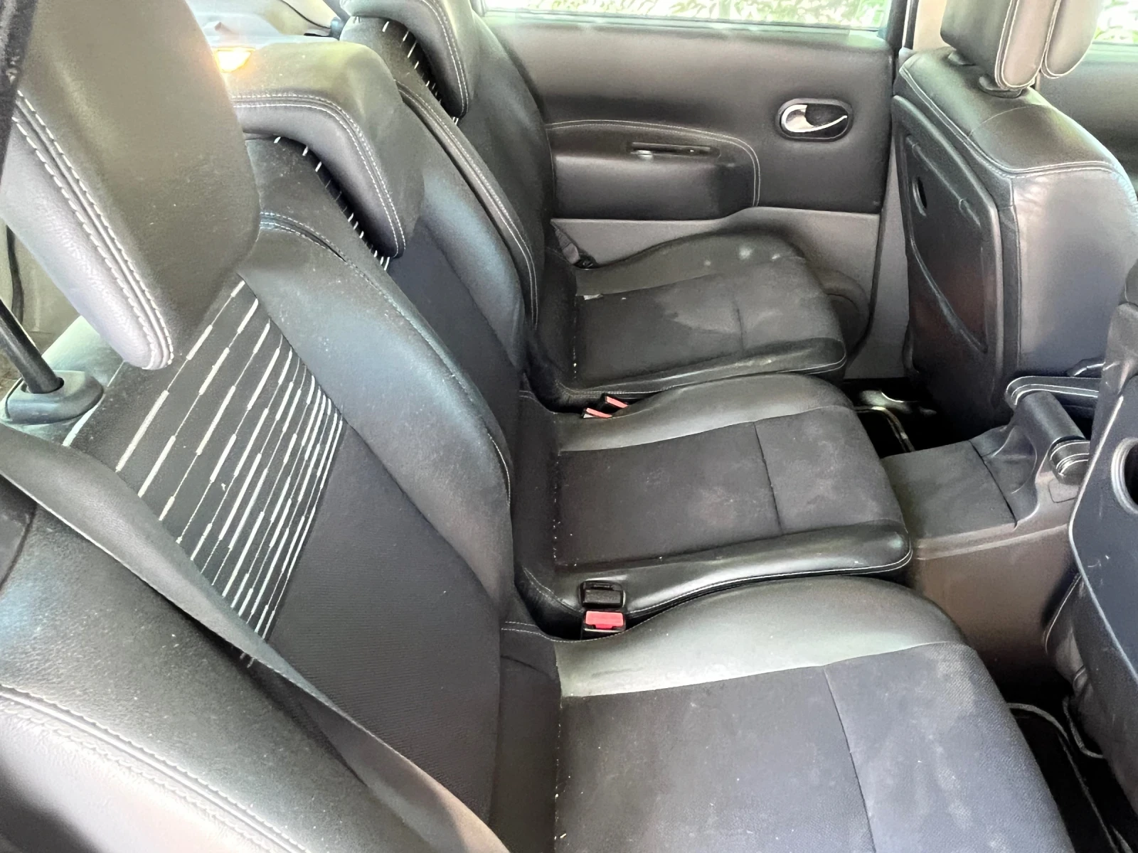 Renault Scenic 2.0i AVTOMAT KLIMATIK, снимка 14 - Автомобили и джипове - 55938135