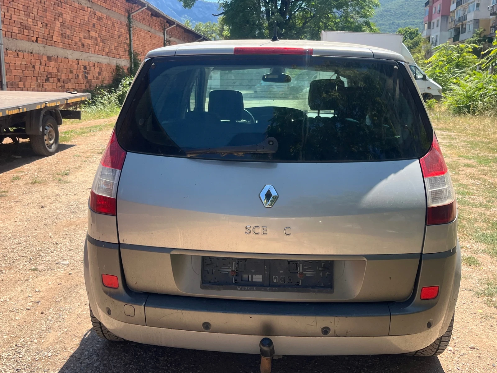 Renault Scenic 2.0i AVTOMAT KLIMATIK, снимка 5 - Автомобили и джипове - 55938135