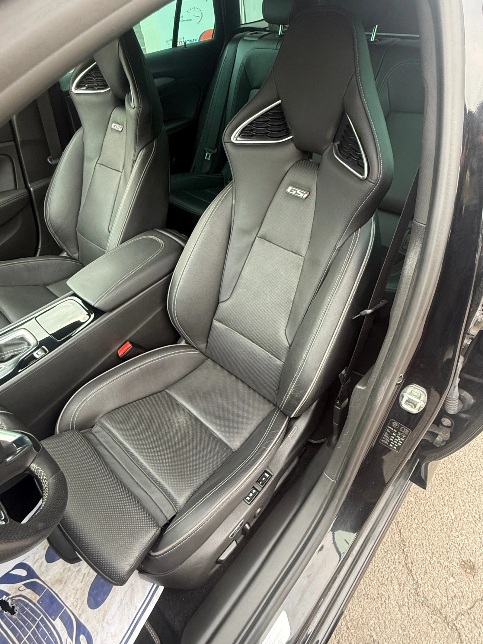 Opel Insignia GSI/4x4/FULL/CH, снимка 6 - Автомобили и джипове - 56215884