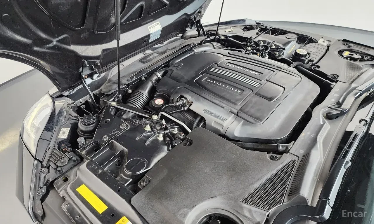 Jaguar F-Type 3.0* S* , снимка 17 - Автомобили и джипове - 56578508