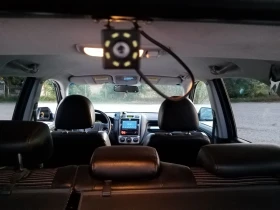 Kia Sportage 2.0 CRDI 4х4 NAVI, снимка 14