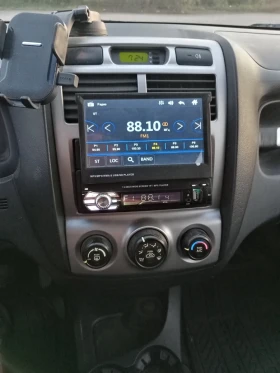 Kia Sportage 2.0 CRDI 4х4 NAVI, снимка 16