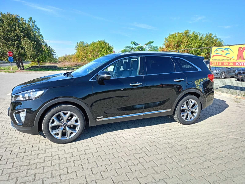 Kia Sorento 2.2 CRDi 4x4, снимка 2 - Автомобили и джипове - 47641875