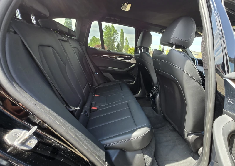 BMW X3 FaceLift 3.0I XDrive , снимка 11 - Автомобили и джипове - 52657227