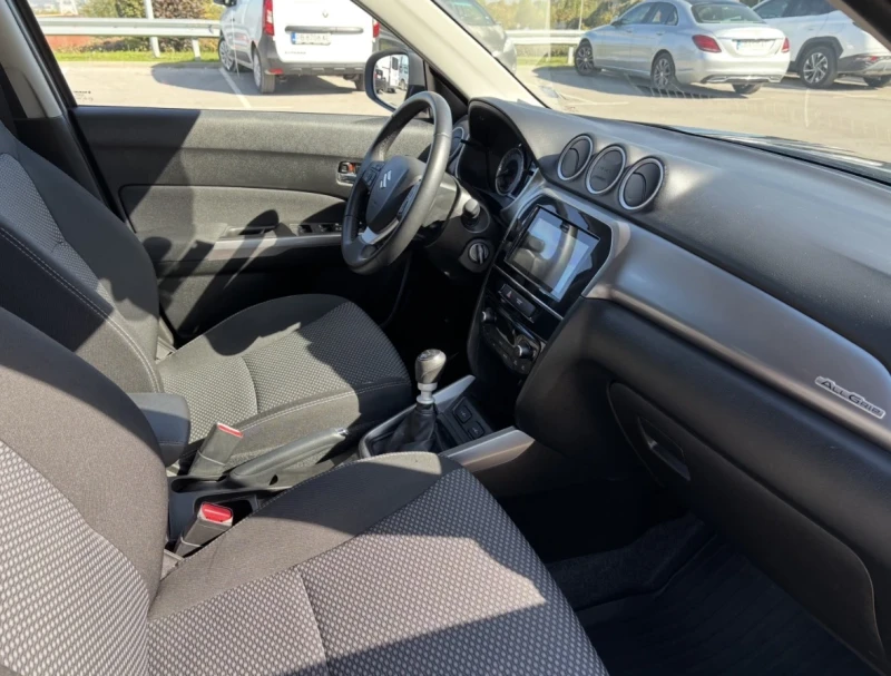 Suzuki Vitara, снимка 7 - Автомобили и джипове - 52674199