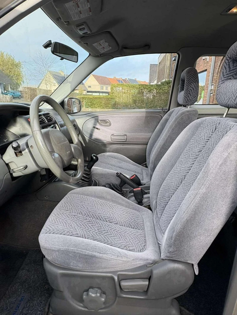 Suzuki Grand vitara 1.6/Нов Внос, снимка 4 - Автомобили и джипове - 52803698