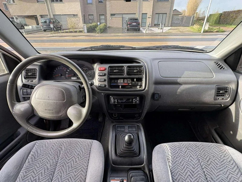 Suzuki Grand vitara 1.6/Нов Внос, снимка 6 - Автомобили и джипове - 52803698