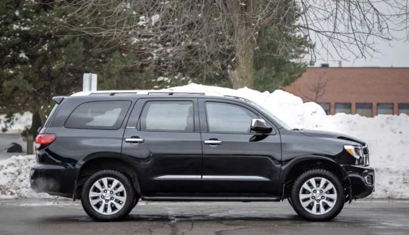 Toyota Sequoia PLATINUM * * JBL * * ОБДУХВАНЕ * * CARFAX * * , снимка 3 - Автомобили и джипове - 53194992