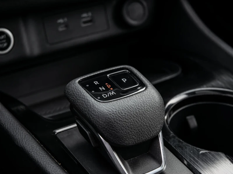 Nissan Rogue MIDNIGHT* 360 КАМЕРА* КОЖА* ПАНОРАМА* DIGITAL, снимка 11 - Автомобили и джипове - 53204847