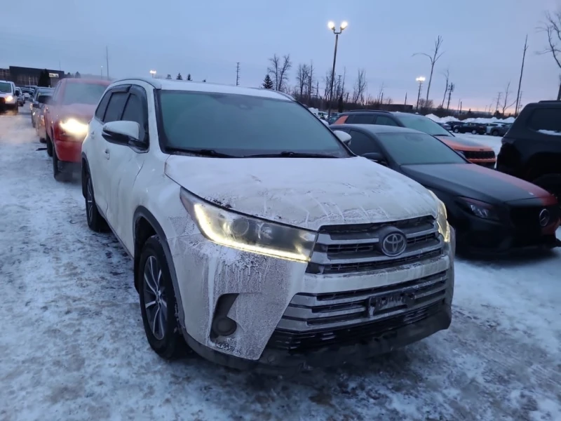 Toyota Highlander * XLE * CARFAX * , снимка 2 - Автомобили и джипове - 53327537