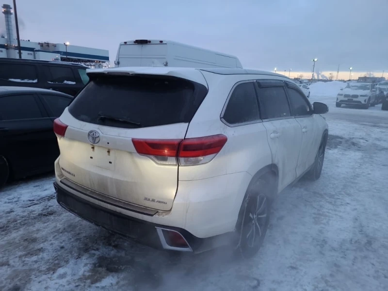 Toyota Highlander * XLE * CARFAX * , снимка 3 - Автомобили и джипове - 53327537