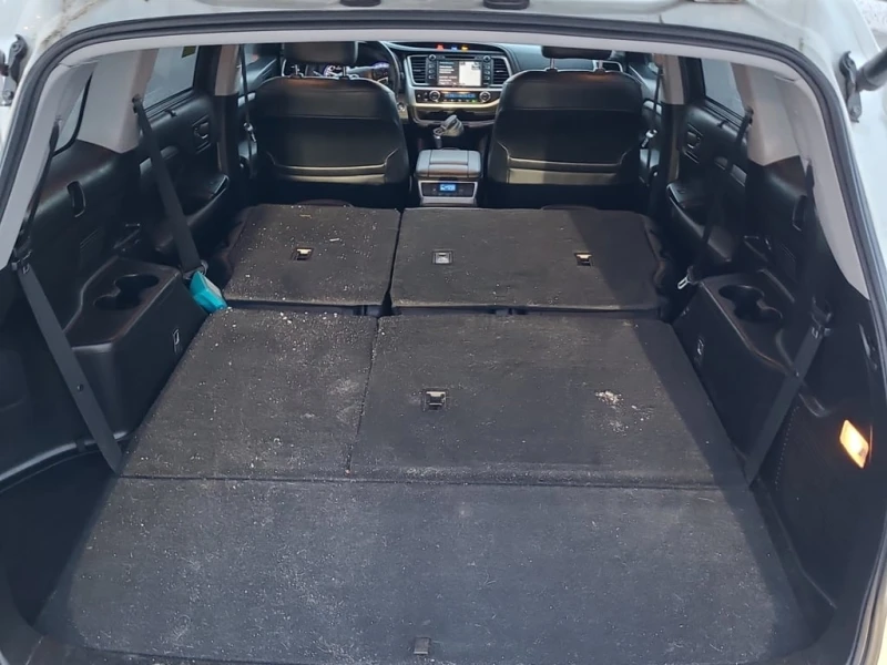 Toyota Highlander * XLE * CARFAX * , снимка 14 - Автомобили и джипове - 53327537