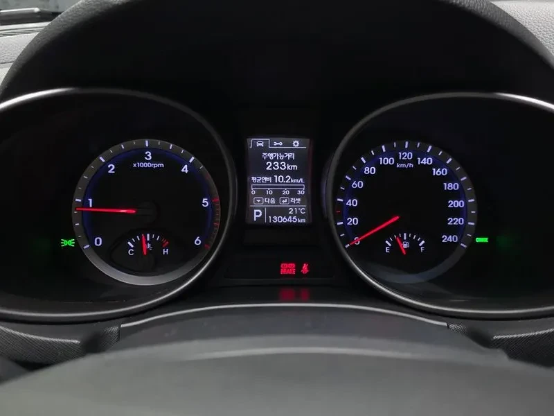 Hyundai Santa fe 2.0, снимка 8 - Автомобили и джипове - 54256837