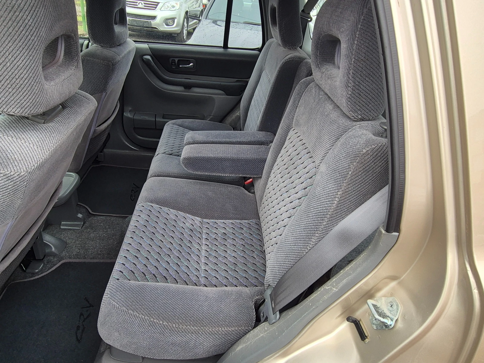 Honda Cr-v 2.0i/��� | Mobile.bg � ����������� 11