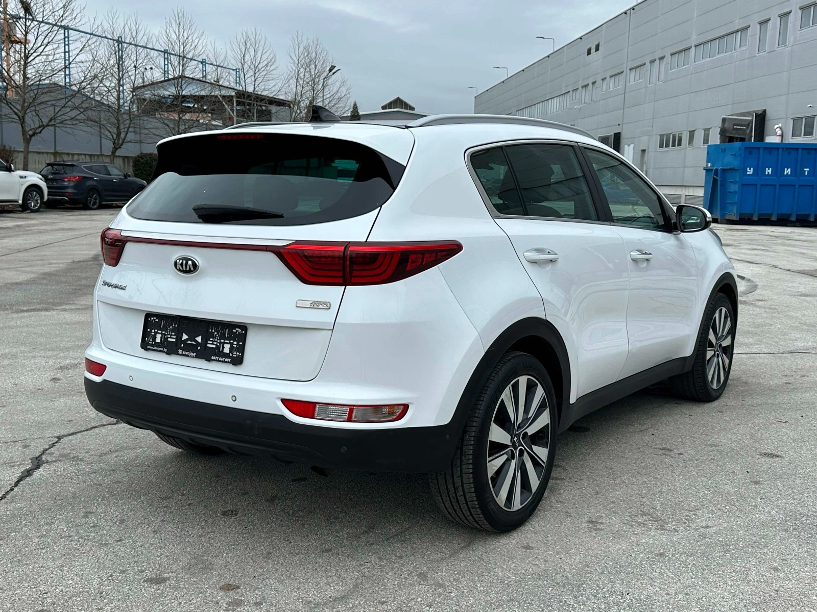 Kia Sportage 1.7 CDRi Premium - изображение 4
