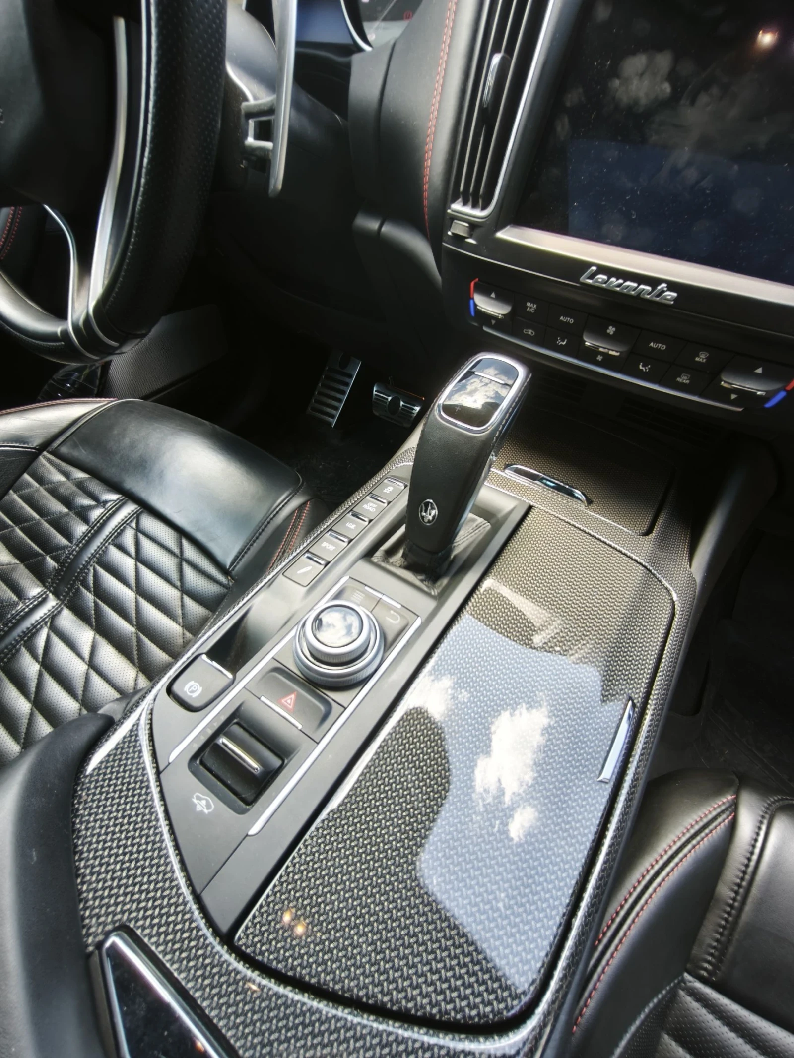 Maserati Levante V8 GTS 550hp Trofeo FULL MAX, снимка 10 - Автомобили и джипове - 54670752