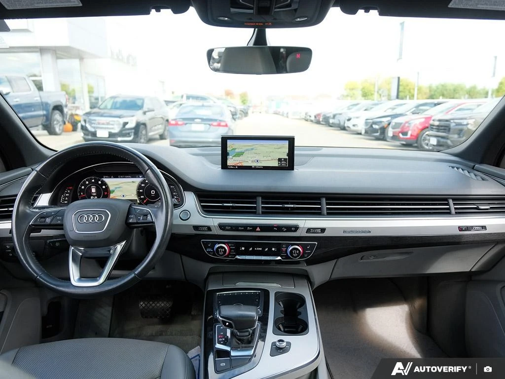 Audi Q7 Progressiv, снимка 5 - Автомобили и джипове - 55101324