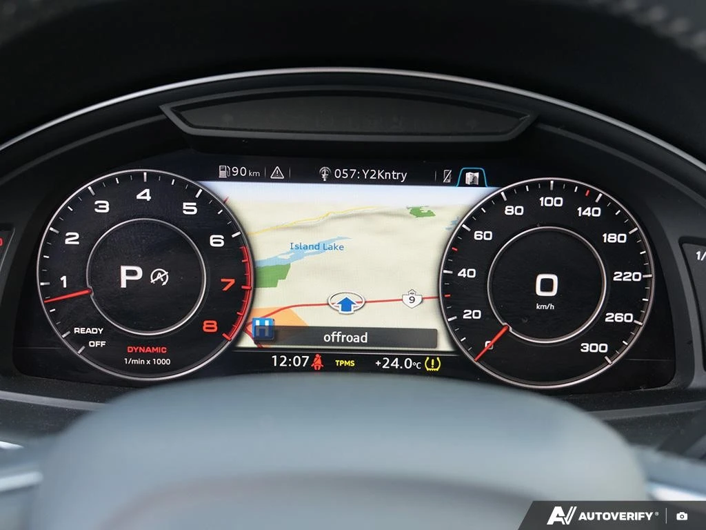 Audi Q7 Progressiv, снимка 6 - Автомобили и джипове - 55101324