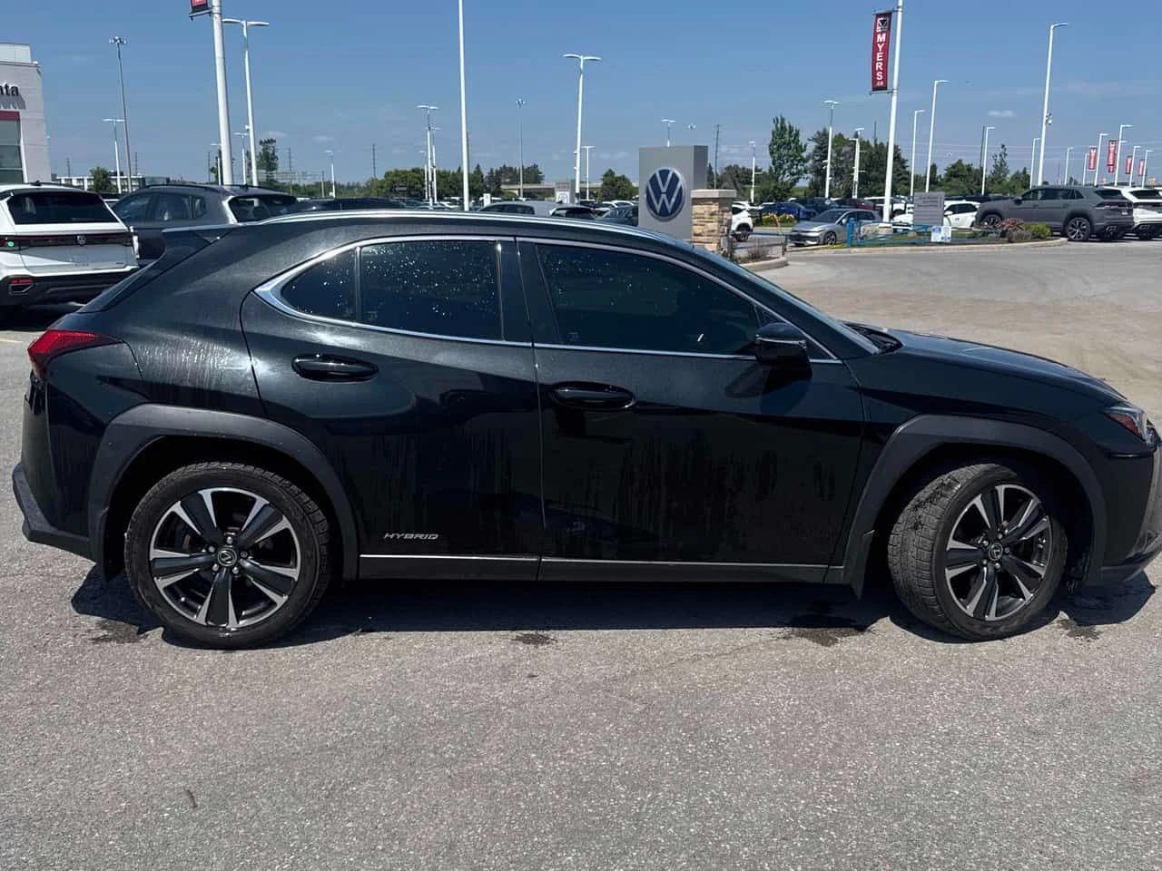 Lexus UX 250h  * CARFAX * ОПЦИЯ ЗА ФИНАНСИРАНЕ , снимка 3 - Автомобили и джипове - 55231886