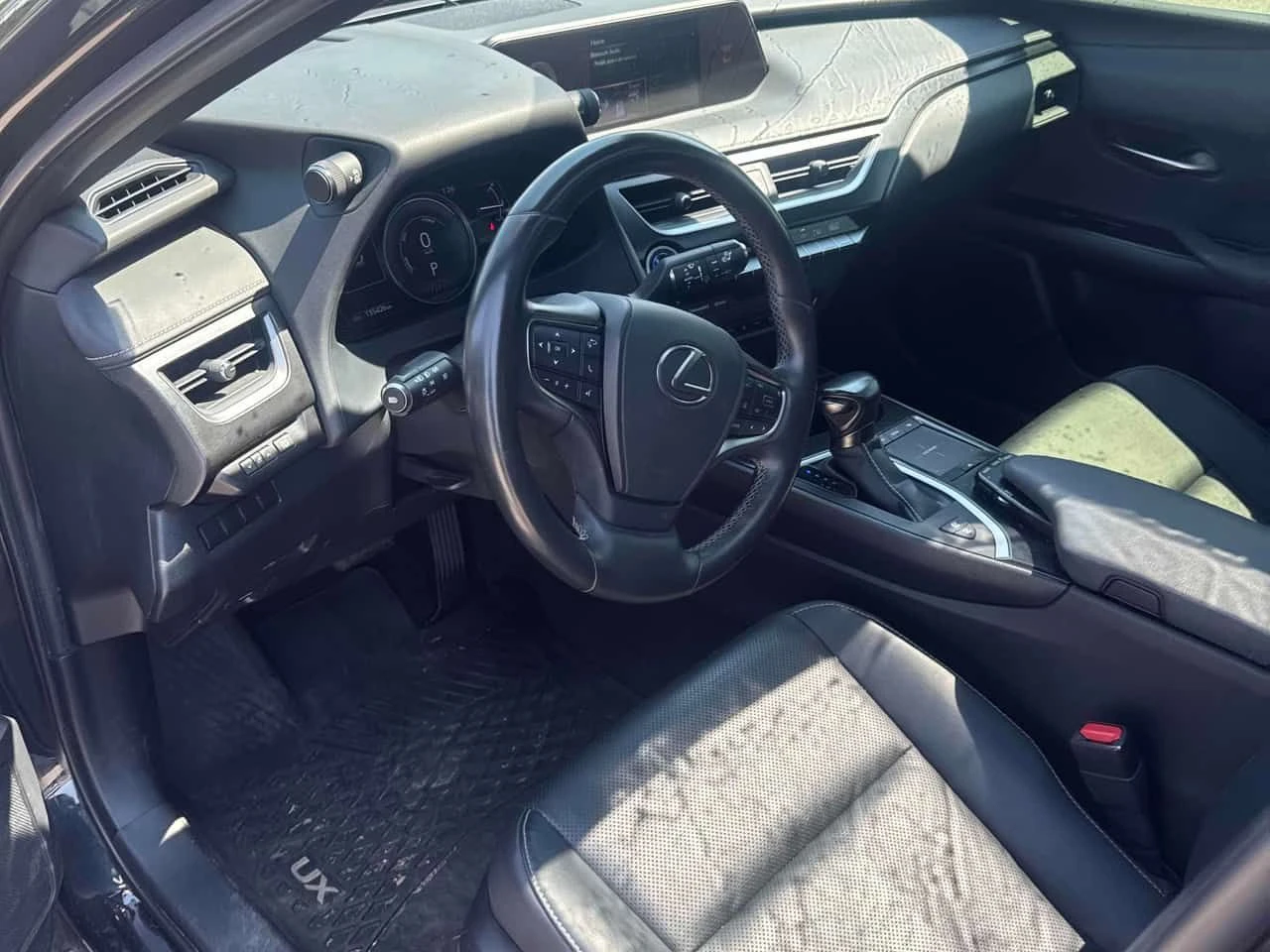 Lexus UX 250h  * CARFAX * ОПЦИЯ ЗА ФИНАНСИРАНЕ , снимка 5 - Автомобили и джипове - 55231886