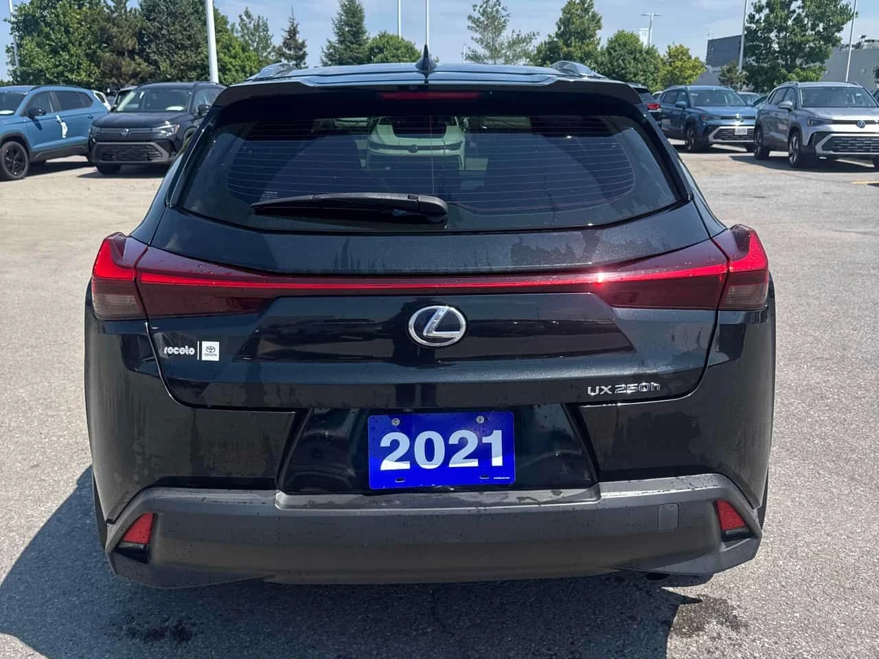Lexus UX 250h  * CARFAX * ОПЦИЯ ЗА ФИНАНСИРАНЕ , снимка 4 - Автомобили и джипове - 55231886