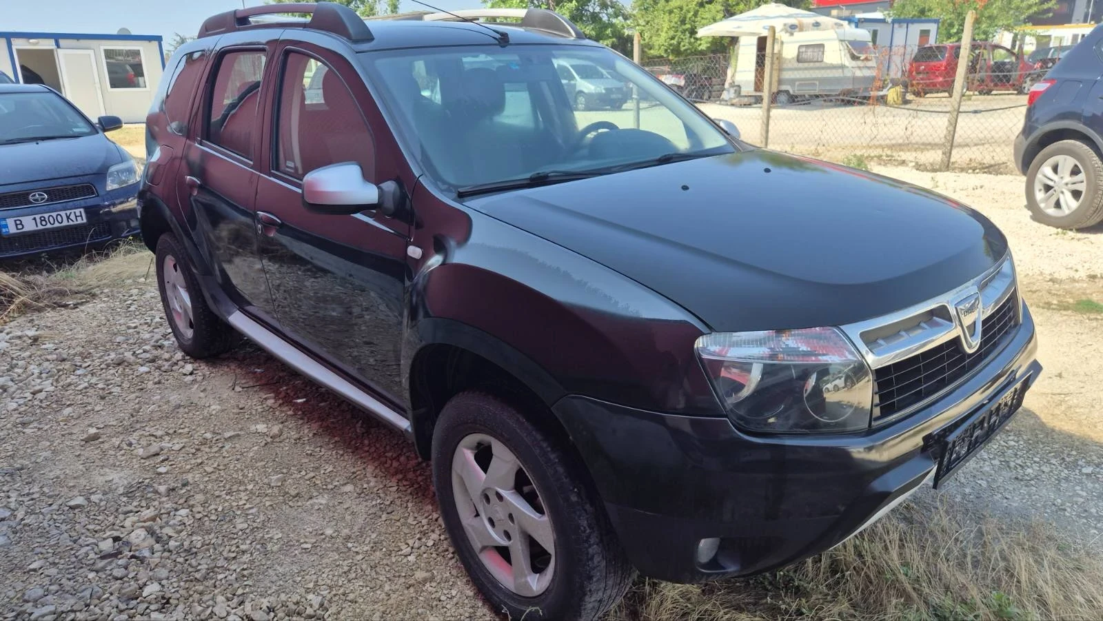 Dacia Duster 1.6i 105 газ/бензин, снимка 3 - Автомобили и джипове - 55353263