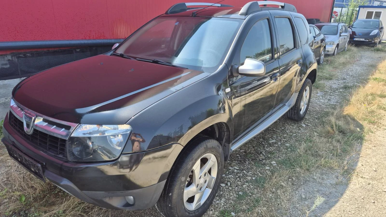Dacia Duster 1.6i 105 газ/бензин, снимка 4 - Автомобили и джипове - 55353263