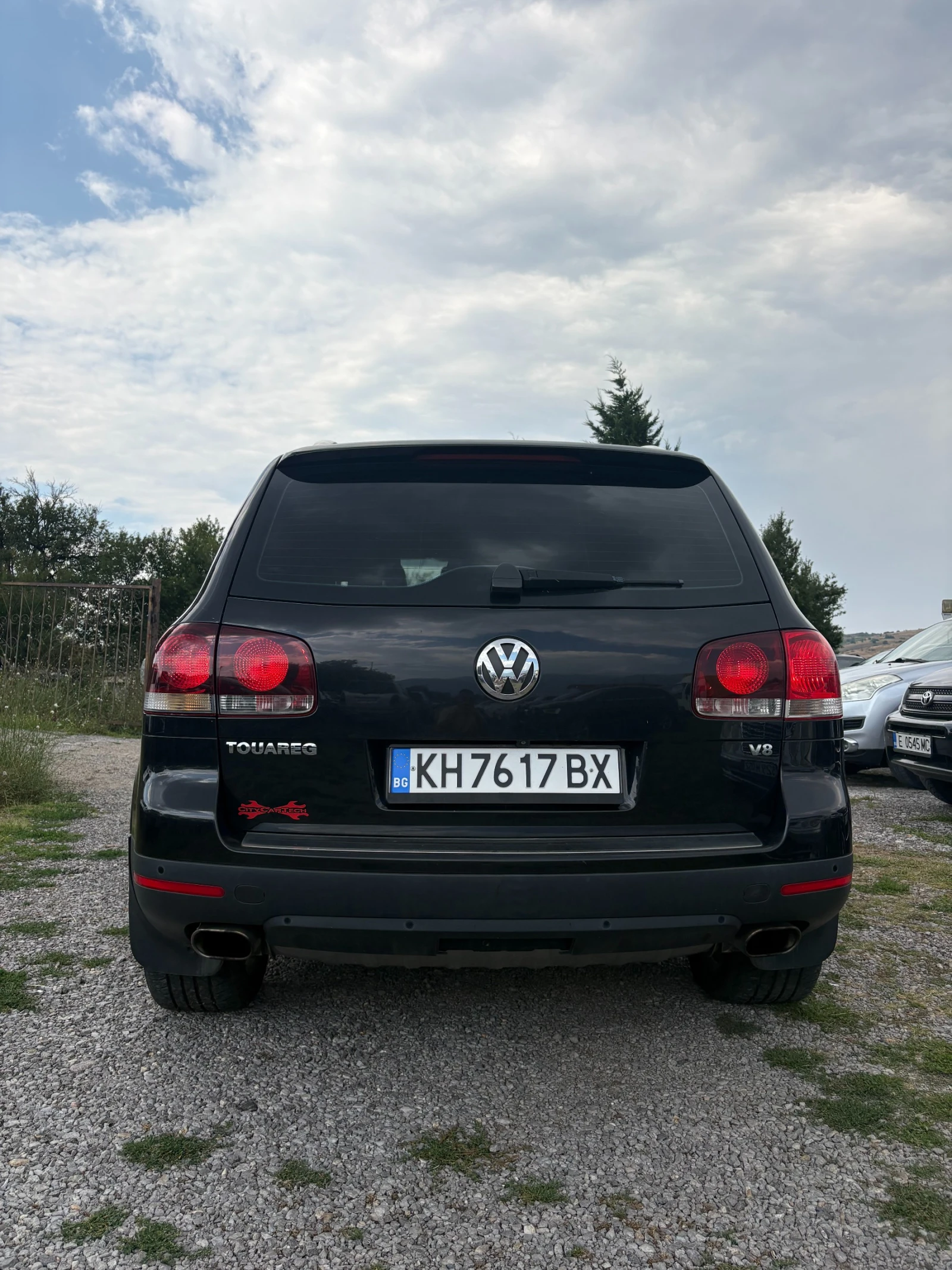 VW Touareg 4.2 FULL Панорама Подгрев, снимка 5 - Автомобили и джипове - 55618947