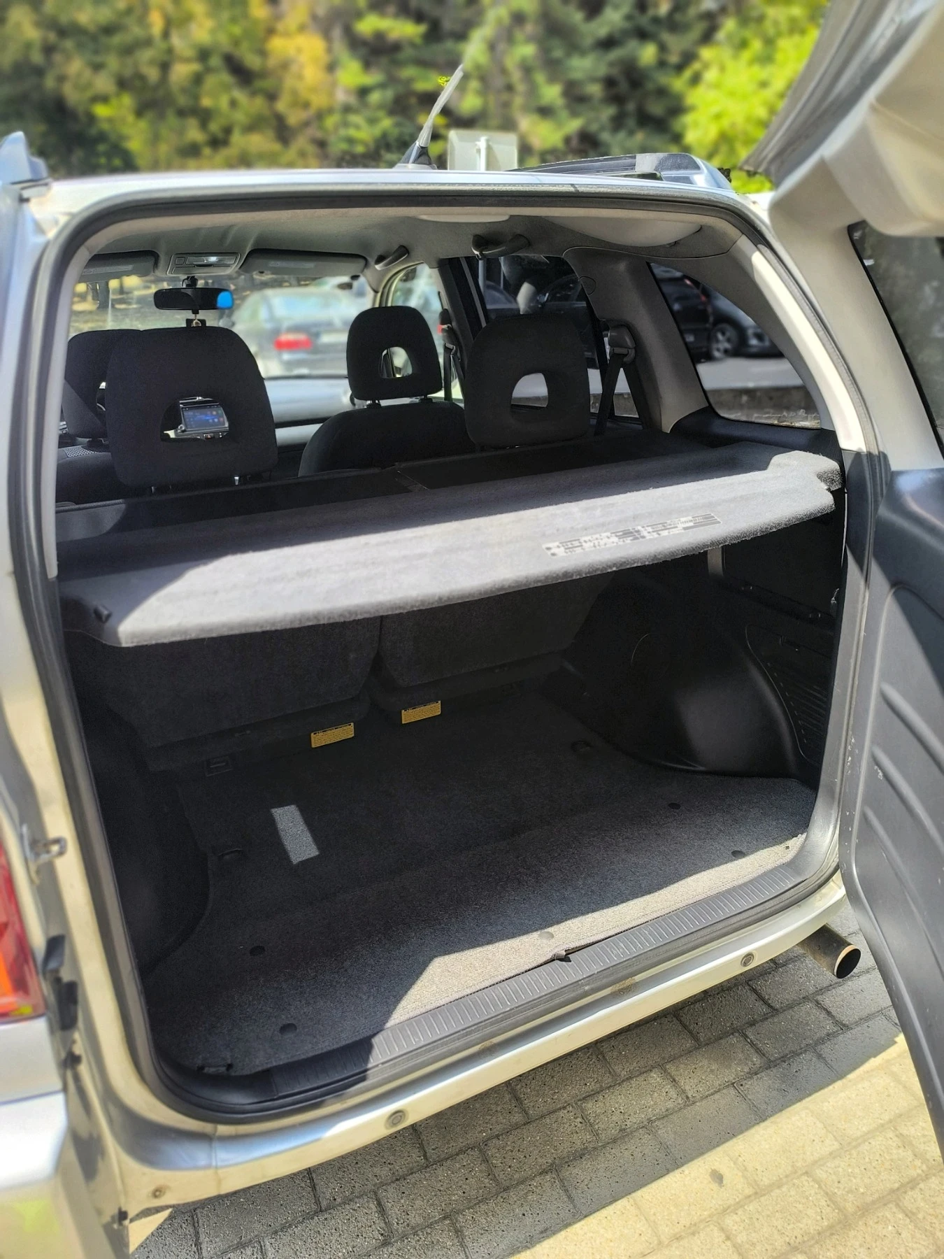 Toyota Rav4 2.0 D-4D , снимка 8 - Автомобили и джипове - 55841369