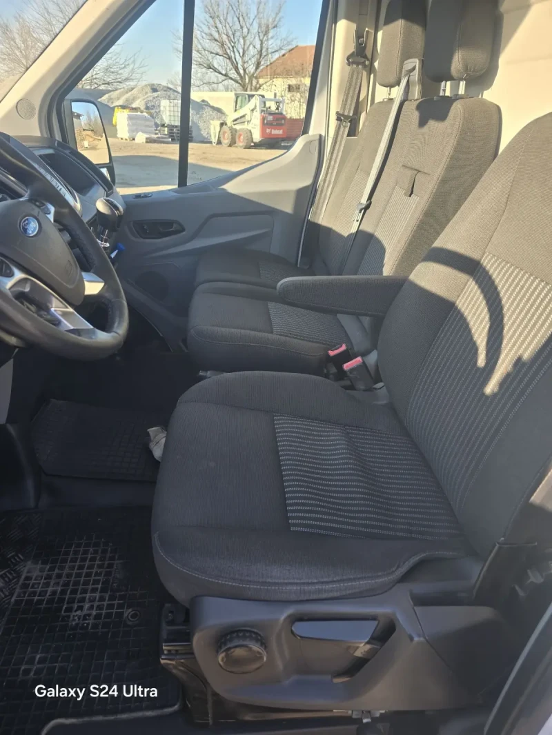 Ford Transit 2.2 125 16цола на предно, снимка 7 - Бусове и автобуси - 49391172