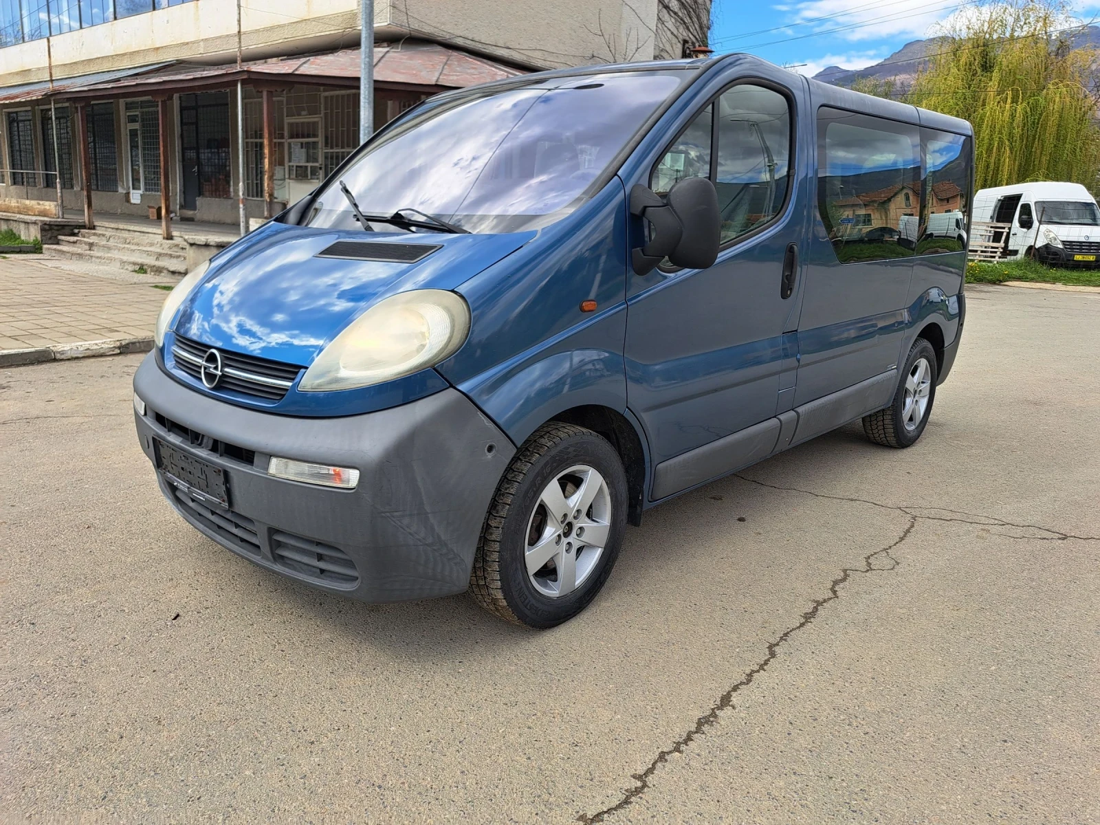 Opel Vivaro 1.9 9 МЕСТА  - изображение 6