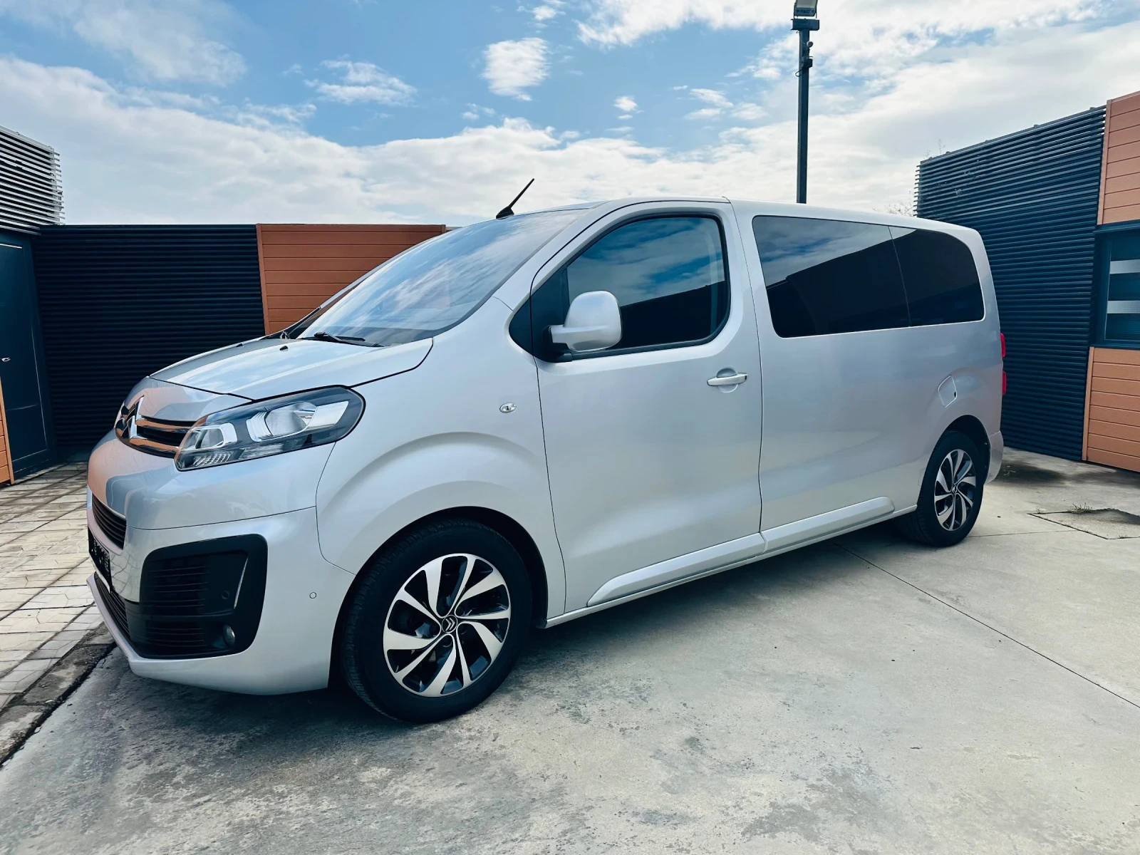 Citroen Jumpy Spacetourer/2.0HDI/Navi/Камера/9-места - изображение 8