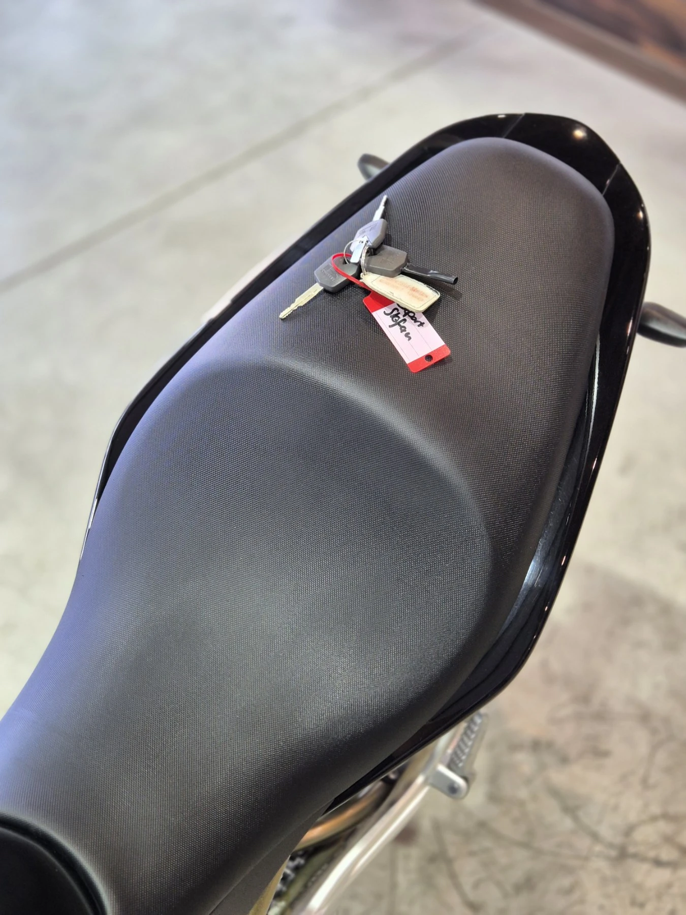Kawasaki ER -6n ABS!!! A2!!! НОВ ВНОС ОТ ШВЕЙЦАРИЯ!!!, снимка 15 - Мотоциклети и мототехника - 55615528