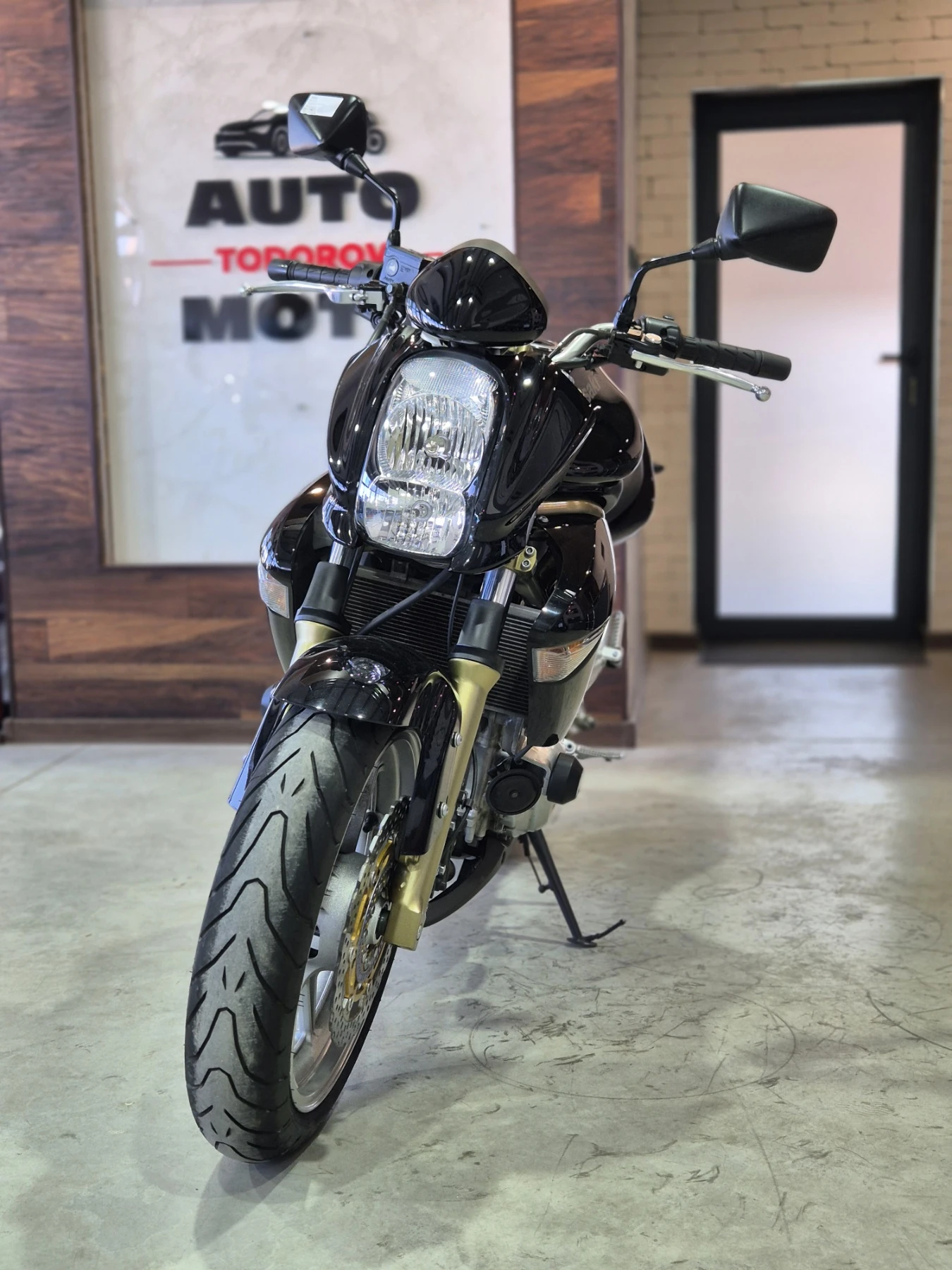 Kawasaki ER -6n ABS!!! A2!!! НОВ ВНОС ОТ ШВЕЙЦАРИЯ!!!, снимка 2 - Мотоциклети и мототехника - 55615528