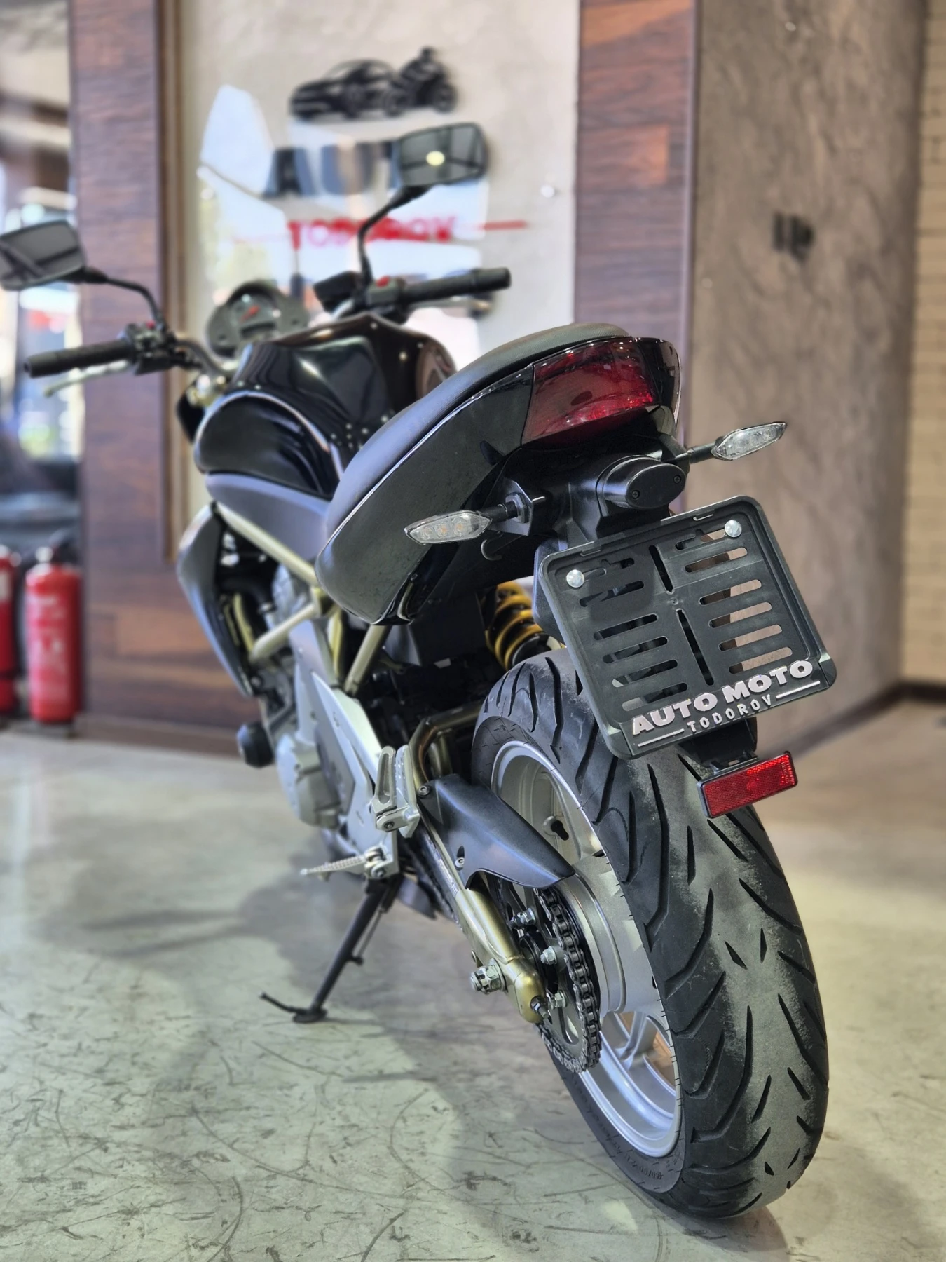 Kawasaki ER -6n ABS!!! A2!!! НОВ ВНОС ОТ ШВЕЙЦАРИЯ!!!, снимка 6 - Мотоциклети и мототехника - 55615528