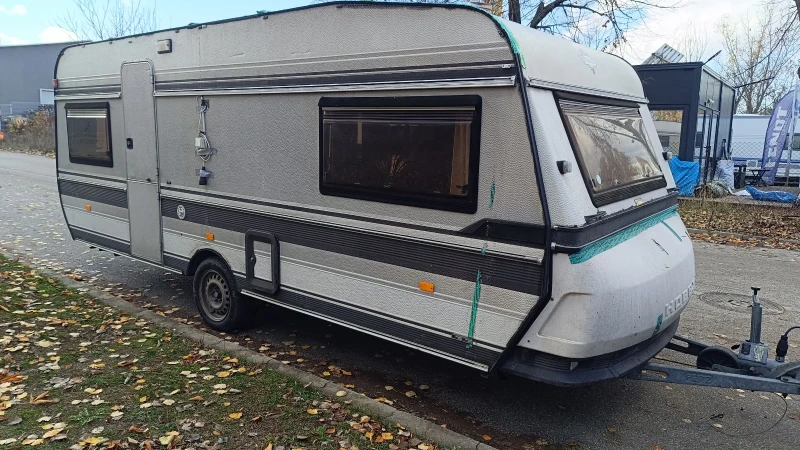 Каравана Hobby Classic 560