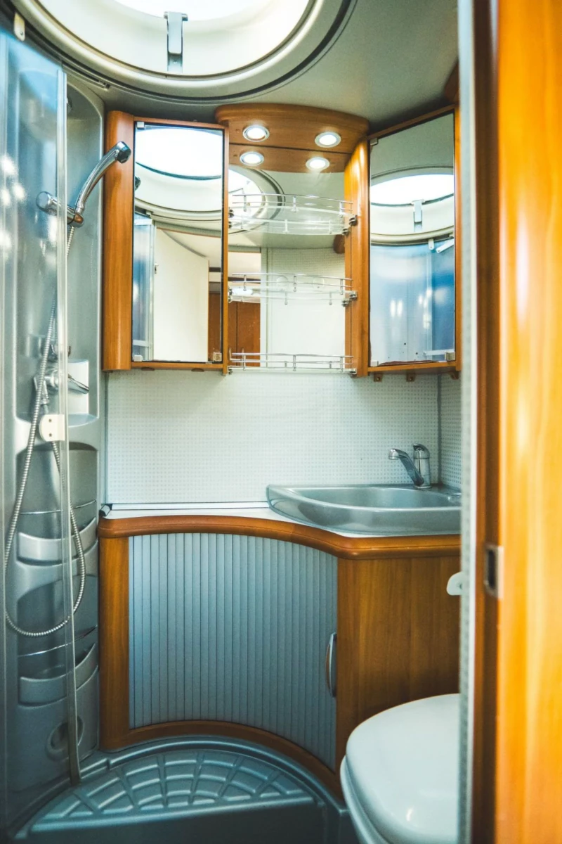 Кемпер Hobby HOBBY T500 GFSC, снимка 10 - Каравани и кемпери - 53348508